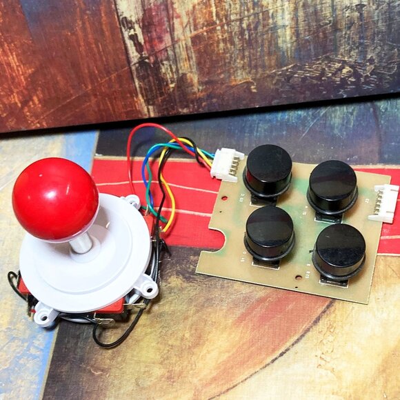 D-RED VIDEO GAME CONTROLLER V1.120 JOYSTICK + (4) BUTTONS (EXTRA PARTS) - Picture 1 of 6